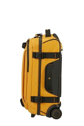 Maleta Cabina Samsonite Ecodiver LIGHT 55x35 cm., codiver es una maleta que  tiene un diseño deportivo, elegante y diferente con una amplia gama de  colores. Hecha con el material 100% recycled pet