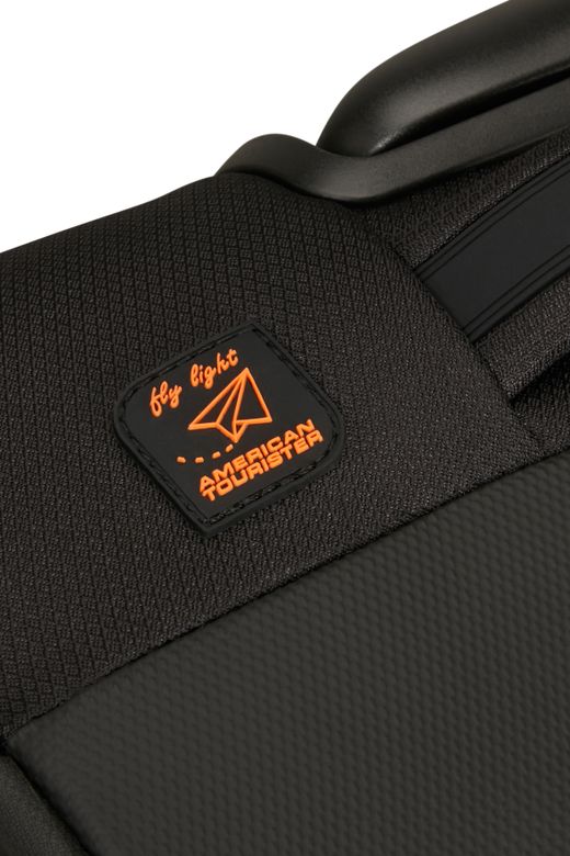 Maleta Cabina 4 ruedas American Tourister WANDERLITE S 55 cm.