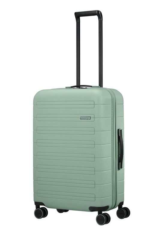 American Tourister Novastream medium suitcase 67 cm.