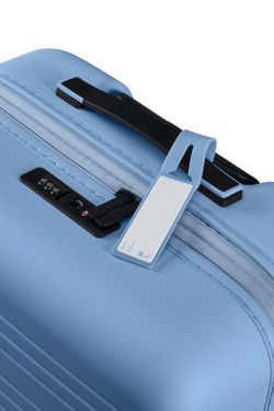 American Tourister Novastream medium suitcase 67 cm.