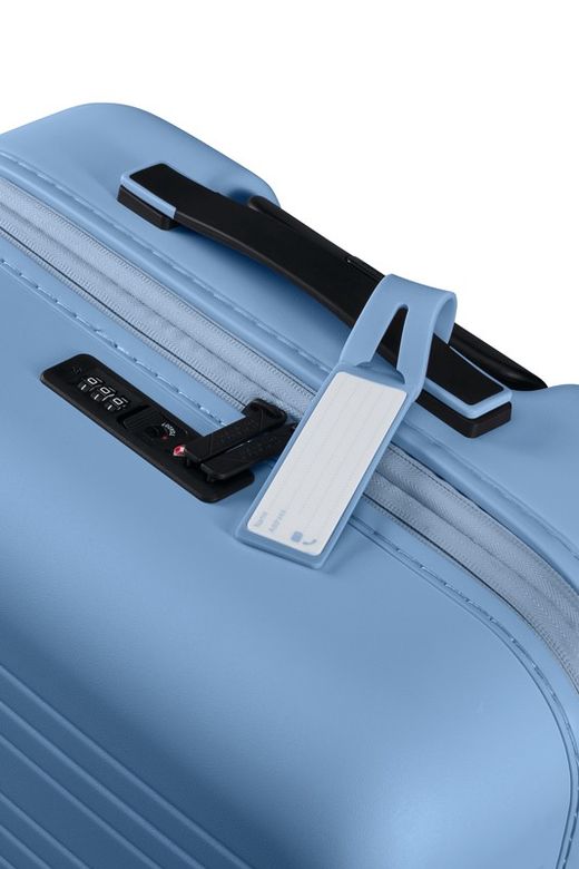 American Tourister Novastream medium suitcase 67 cm.
