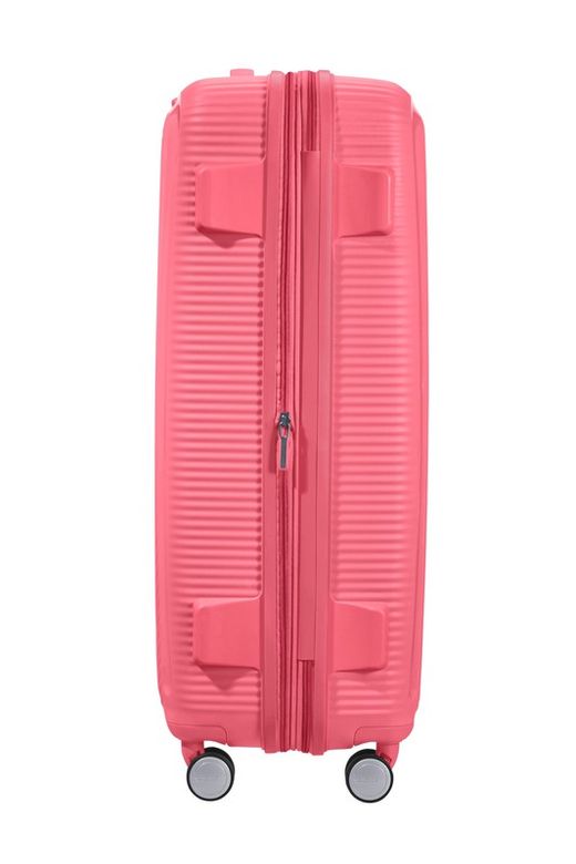 American Tourister SoundBox large suitcase 77 cm.