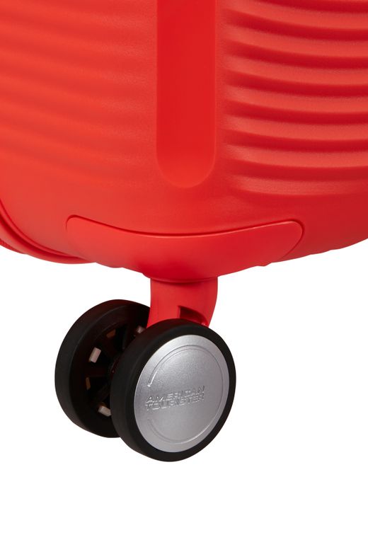 Maleta mitjana American Tourister SoundBox 67 cm.