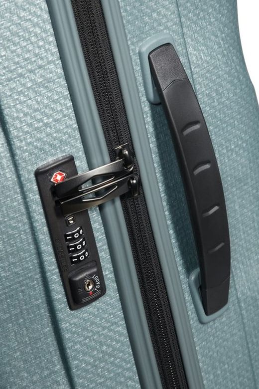 Maleta Mediana Samsonite Cosmolite 3.0 69 cm.
