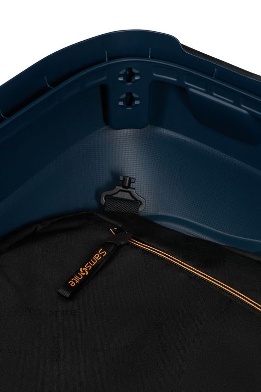 Maleta mitjana Samsonite Essens 69 cm sense cremallera