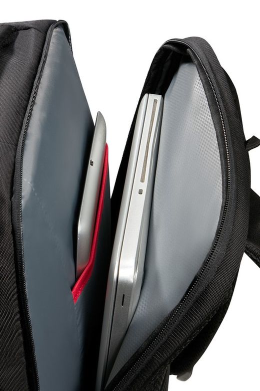 Mochila M 15,6" Samsonite Underseat Guardit 3.0